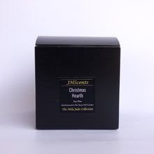 Load image into Gallery viewer, MJ 2-Wick Square - Christmas Hearth